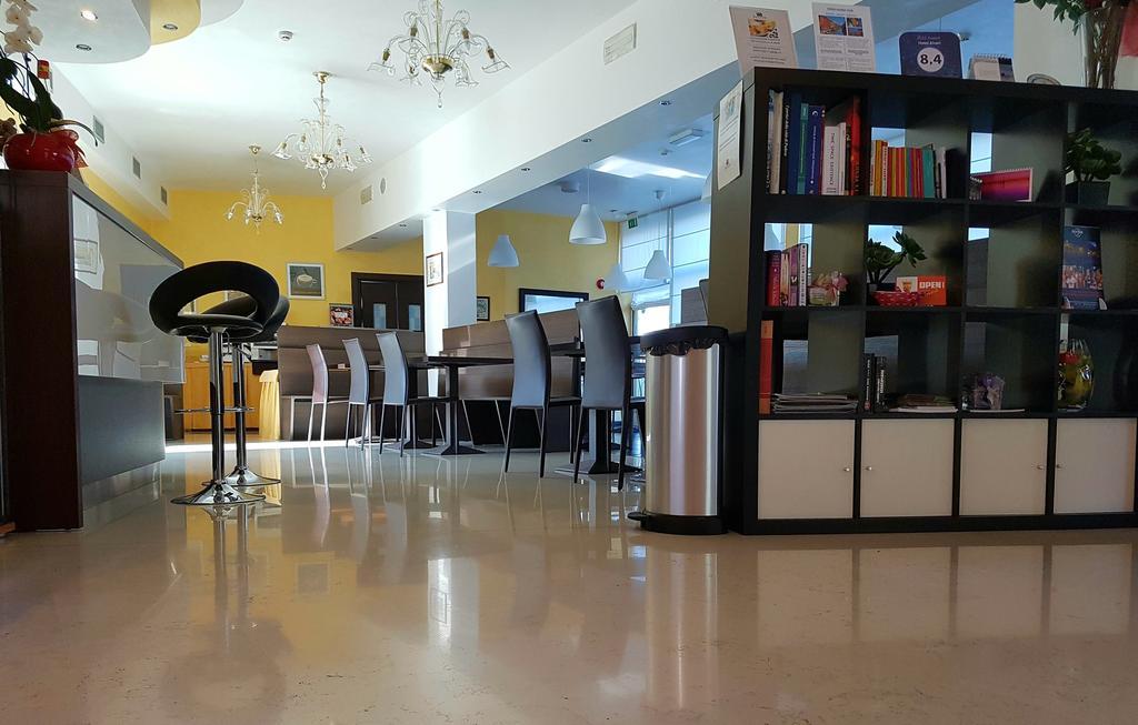 Hotel Alveri 3*